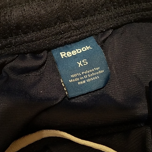 Reebok Women's Size XS Shorts Blue Stripe Running Athletic Short - Picture 4 of 5